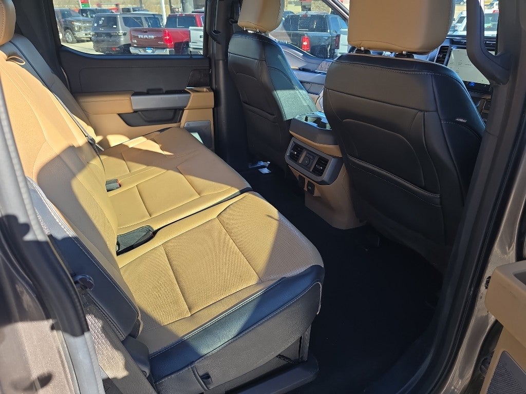 2023 Ford Super Duty F-250 Pickup LARIAT