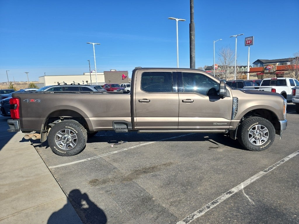 2023 Ford Super Duty F-250 Pickup LARIAT