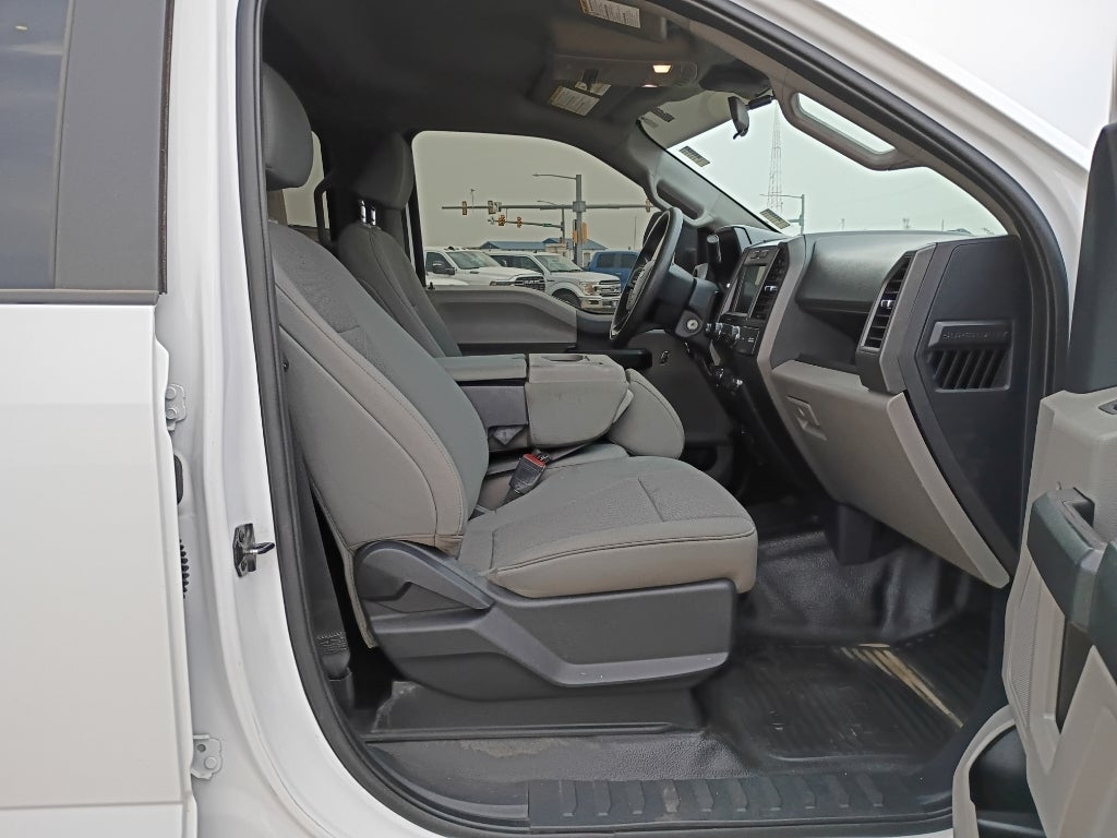 2022 Ford Super Duty F-350 SRW Pickup XL