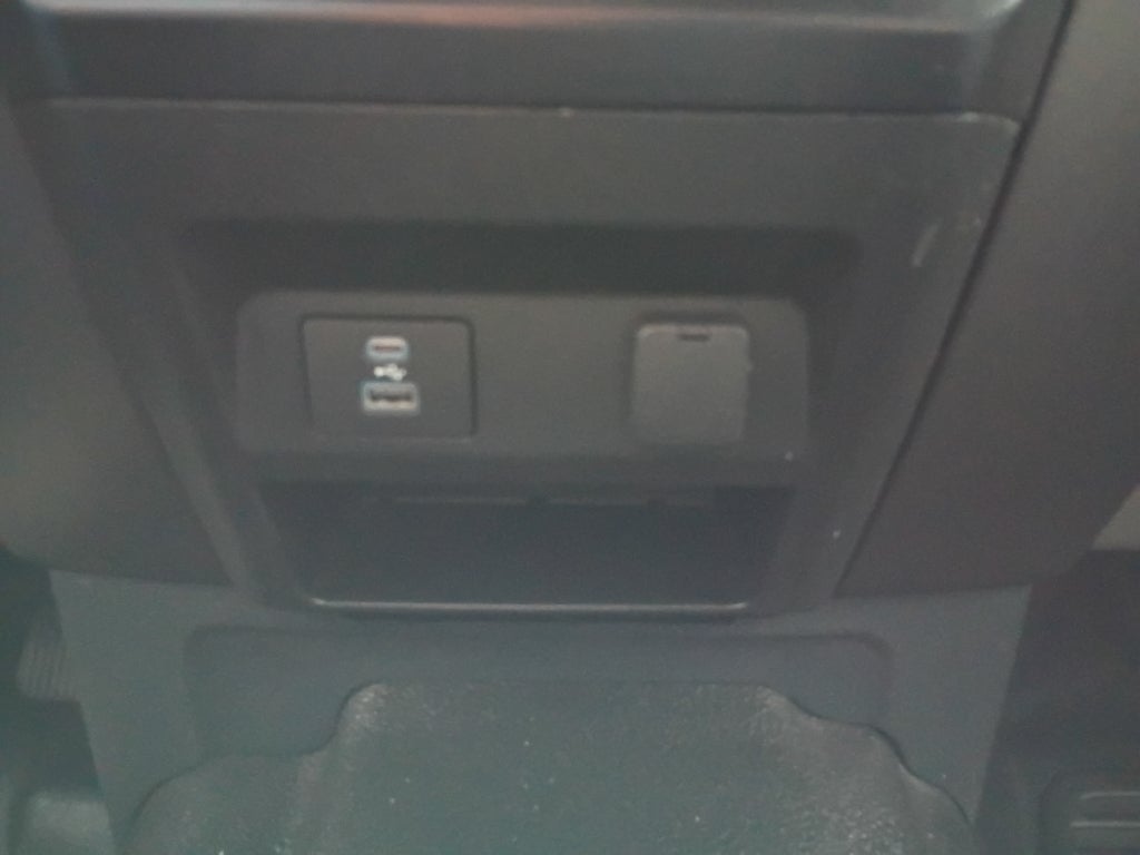 2022 Ford Super Duty F-350 SRW Pickup XL