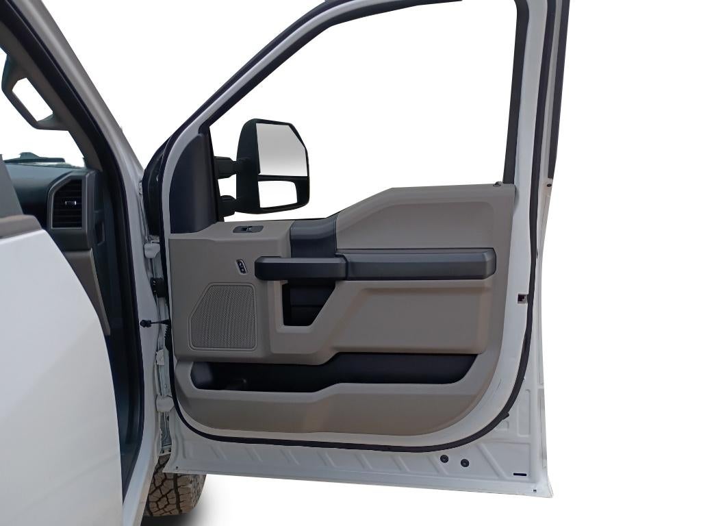 2022 Ford Super Duty F-350 SRW Pickup XL