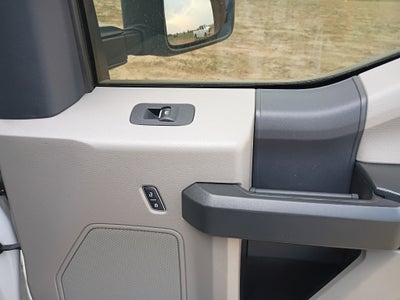 2022 Ford Super Duty F-350 SRW Pickup XL