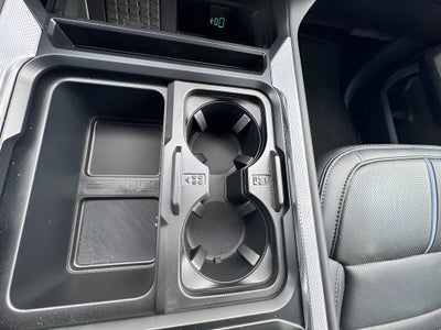 2025 Ford Super Duty F-350 SRW Pickup Platinum