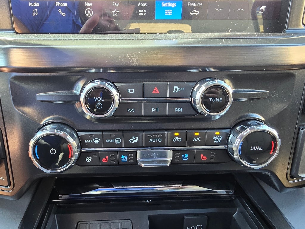 2027 Ford F-350 Base
