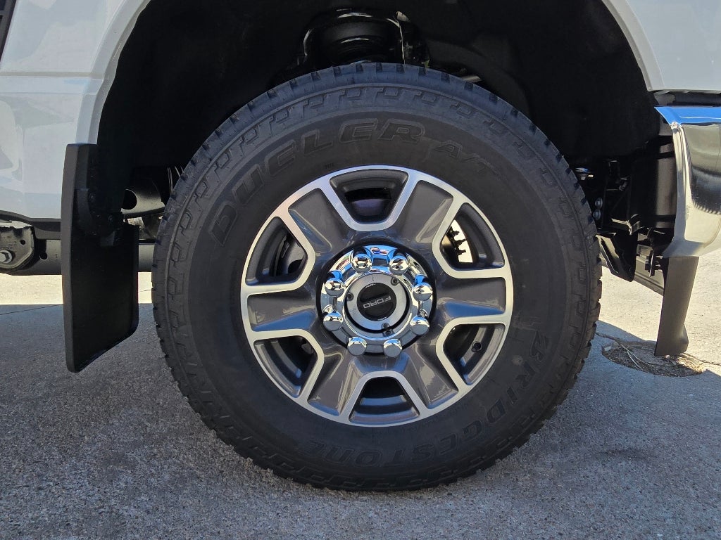 2027 Ford F-350 Base