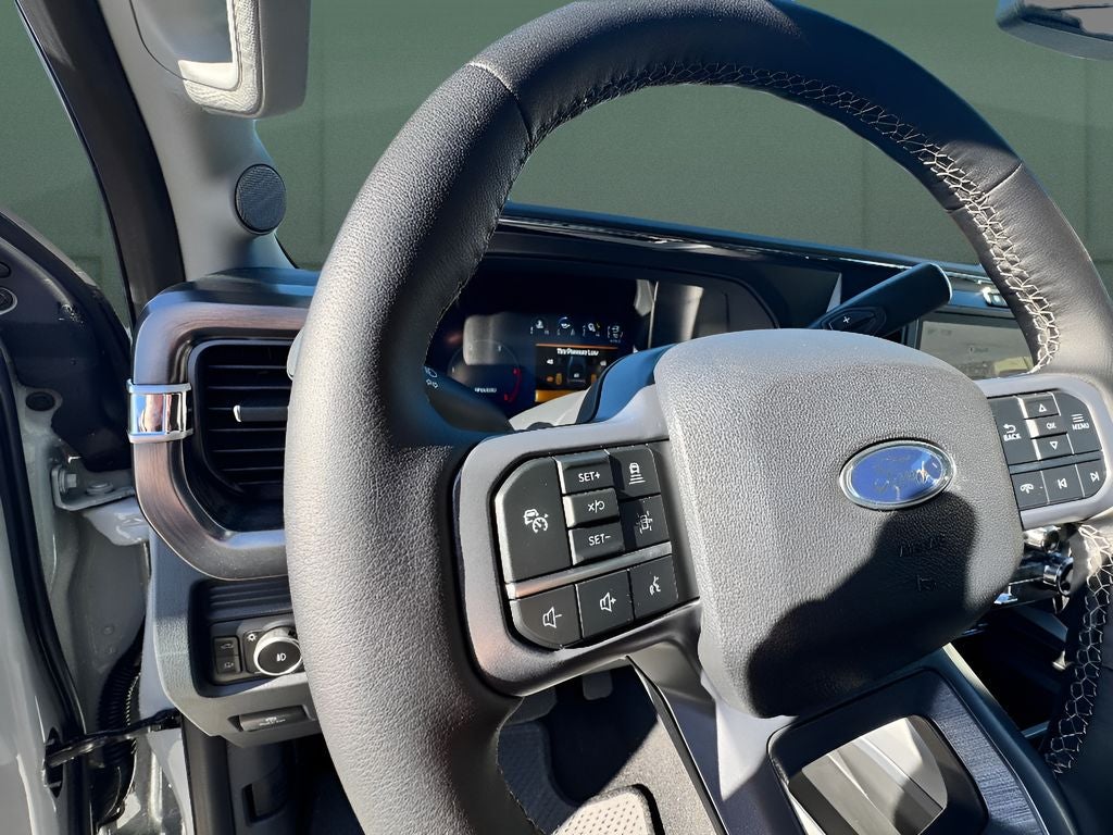 2026 Ford Super Duty F-350 SRW Pickup LARIAT