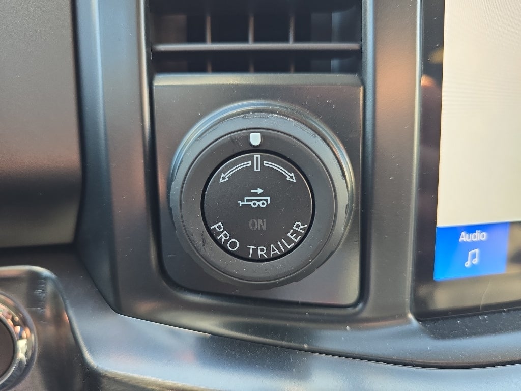 2025 Ford Super Duty F-350 SRW Pickup LARIAT