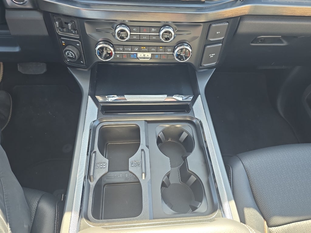 2025 Ford Super Duty F-350 SRW Pickup LARIAT