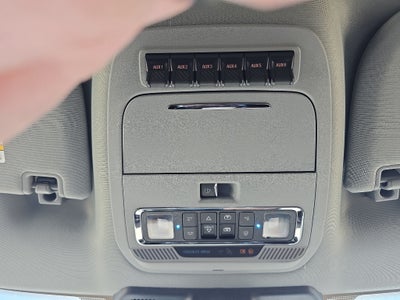 2025 Ford Super Duty F-350 SRW Pickup LARIAT