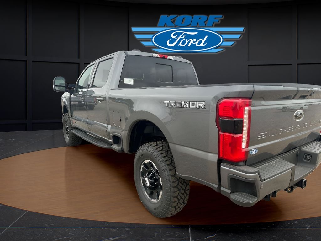 2025 Ford Super Duty F-350 SRW Pickup LARIAT