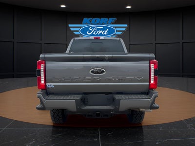 2025 Ford Super Duty F-350 SRW Pickup LARIAT