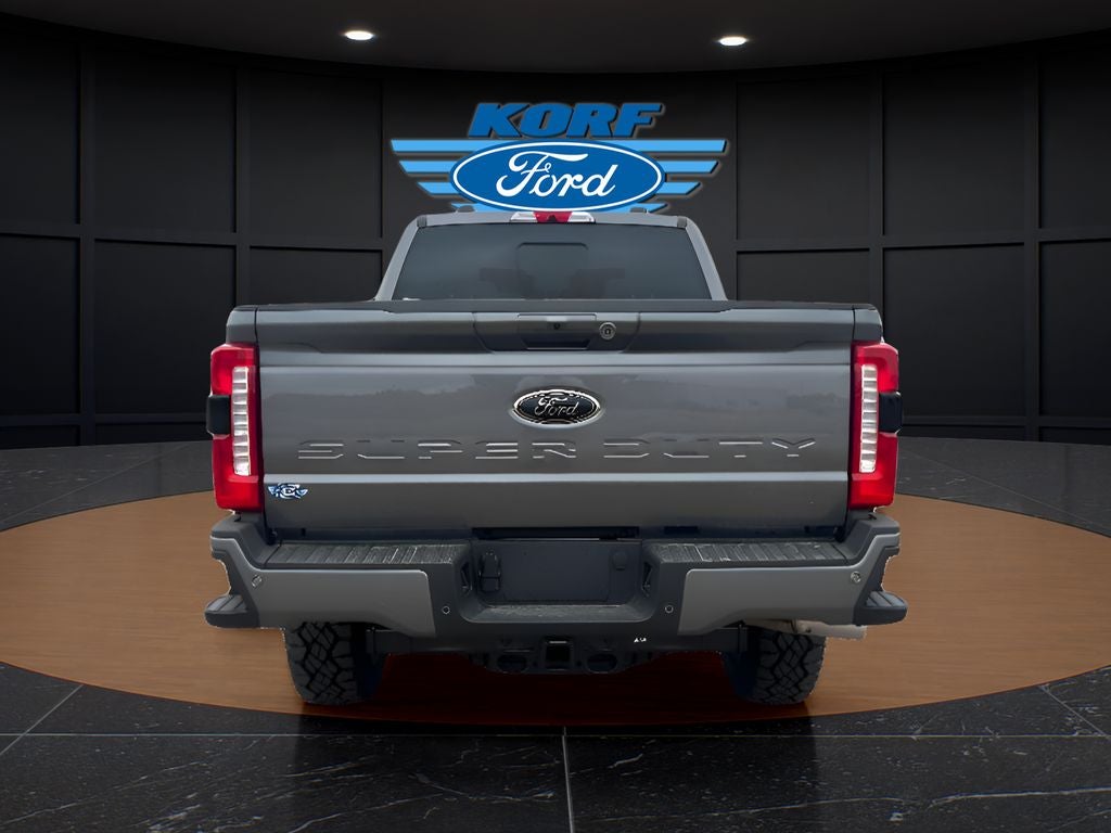 2025 Ford Super Duty F-350 SRW Pickup LARIAT