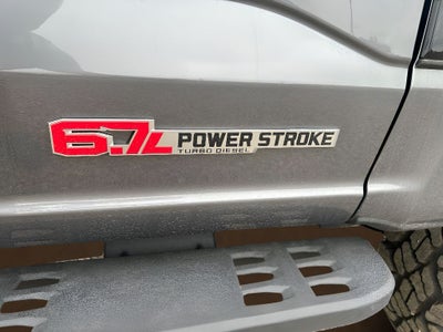 2025 Ford Super Duty F-350 SRW Pickup LARIAT