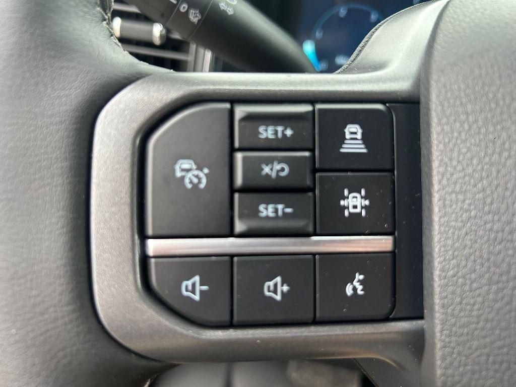 2026 Ford Super Duty F-350 SRW Pickup LARIAT