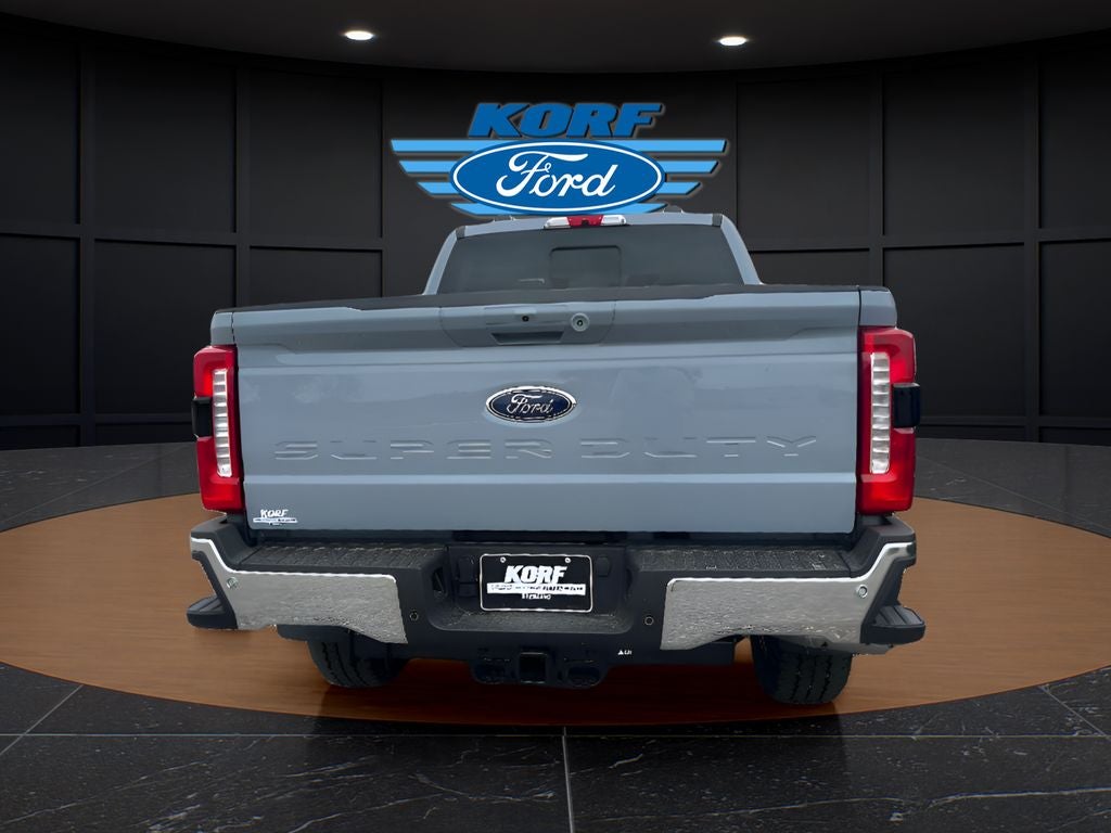 2026 Ford Super Duty F-350 SRW Pickup LARIAT