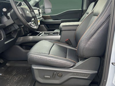 2026 Ford Super Duty F-350 SRW Pickup LARIAT