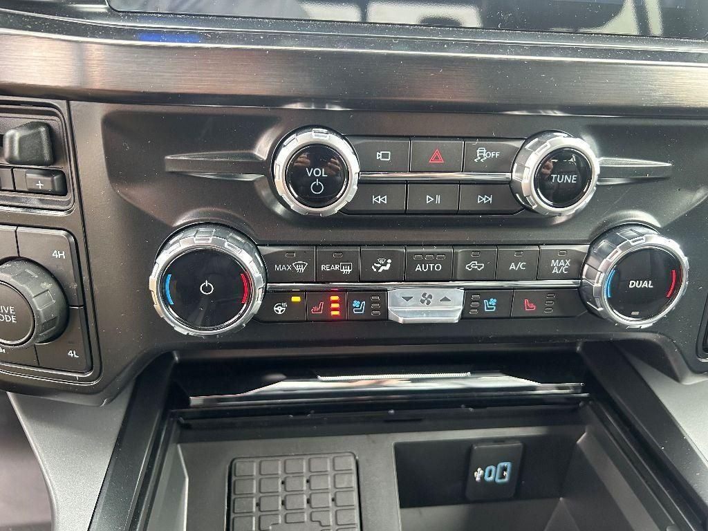 2026 Ford Super Duty F-350 SRW Pickup LARIAT