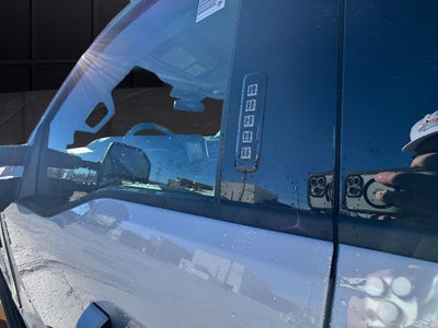 2026 Ford Super Duty F-350 SRW Pickup LARIAT