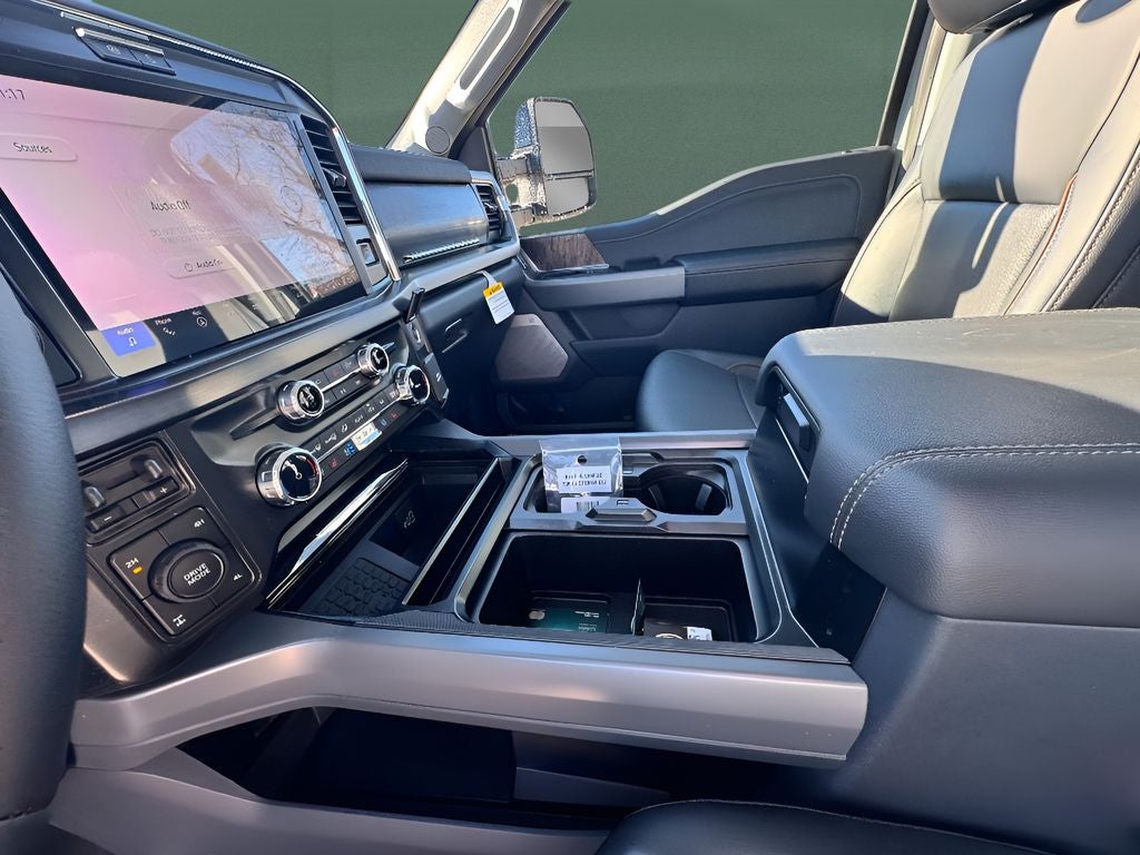 2026 Ford Super Duty F-350 SRW Pickup LARIAT