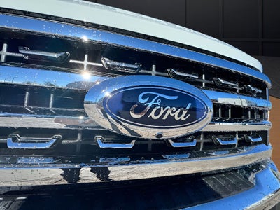 2026 Ford Super Duty F-350 SRW Pickup LARIAT