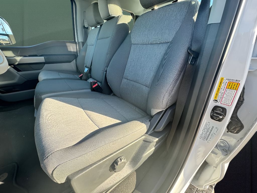 2026 Ford Super Duty F-350 SRW Pickup XL