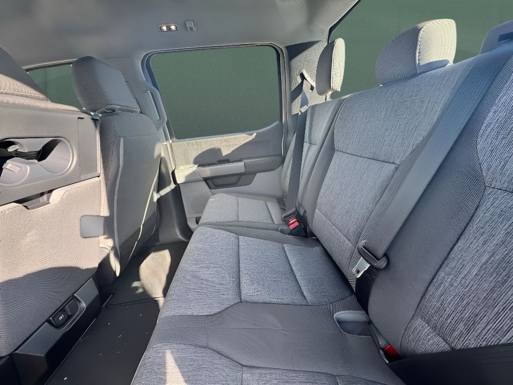 2026 Ford Super Duty F-350 SRW Pickup XL