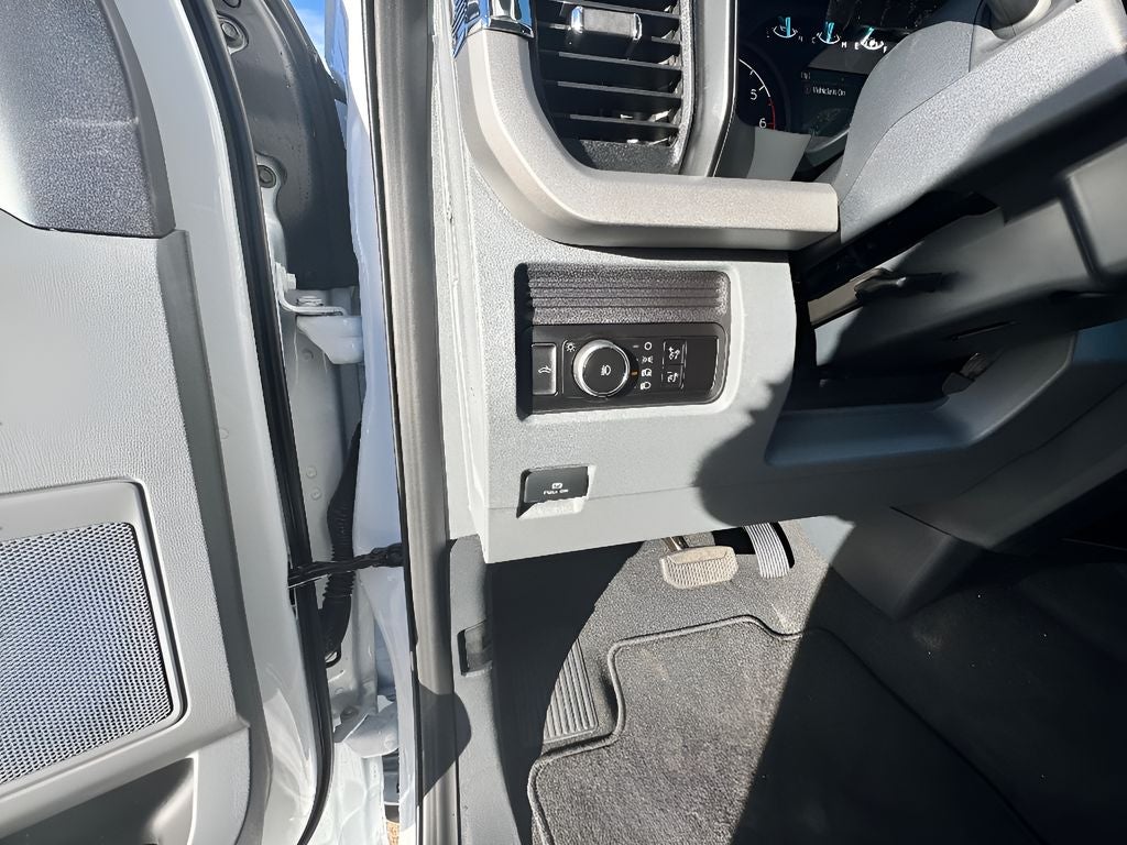 2026 Ford Super Duty F-350 SRW Pickup XL