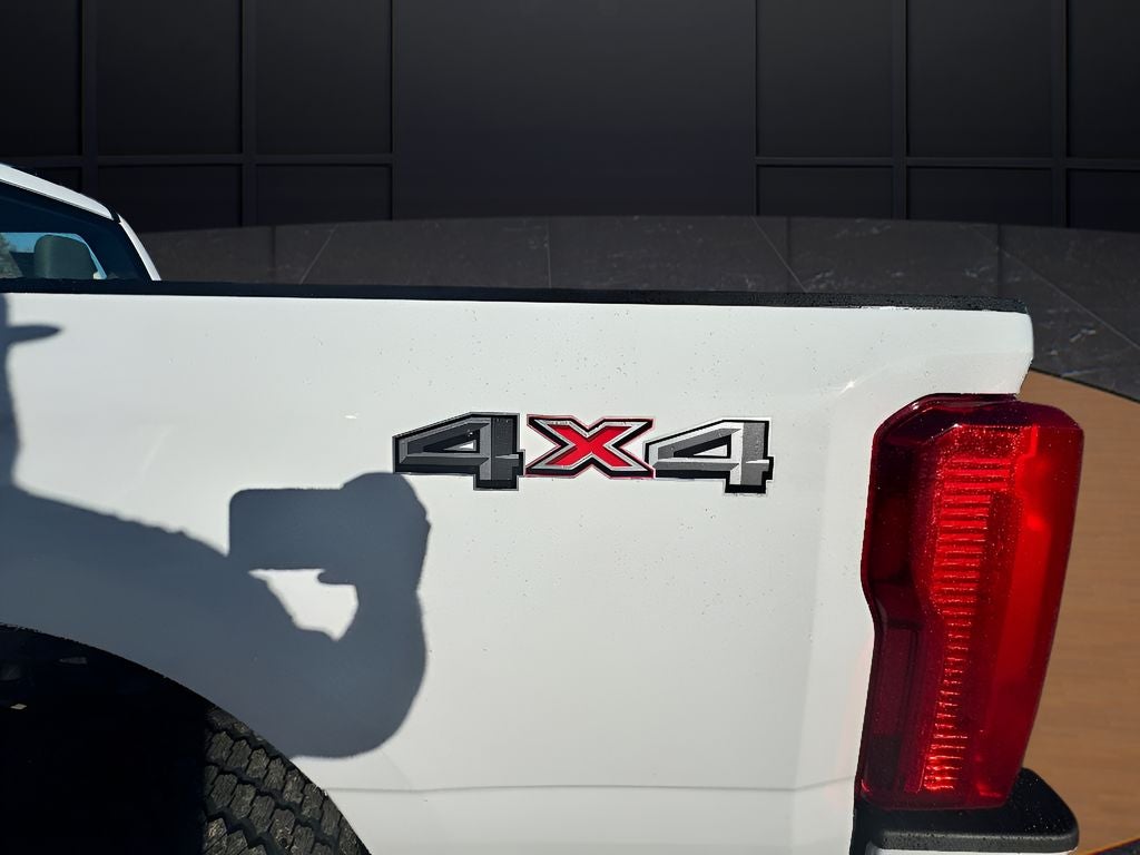 2026 Ford Super Duty F-350 SRW Pickup XL