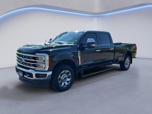 2023 Ford Super Duty F-350 SRW Pickup LARIAT