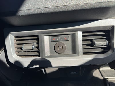 2023 Ford Super Duty F-350 SRW Pickup LARIAT