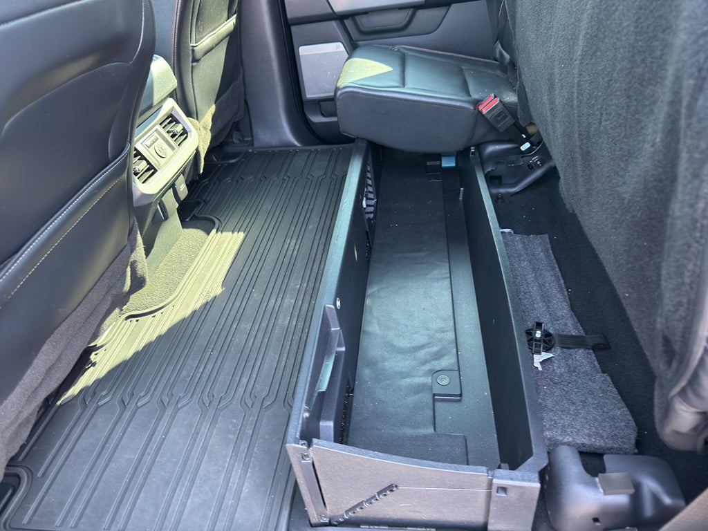 2023 Ford Super Duty F-350 SRW Pickup LARIAT