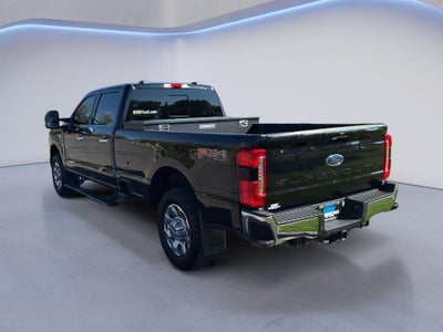 2023 Ford Super Duty F-350 SRW Pickup LARIAT