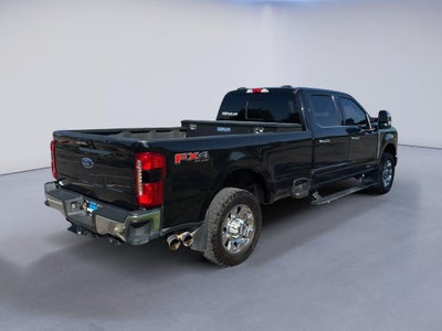 2023 Ford Super Duty F-350 SRW Pickup LARIAT