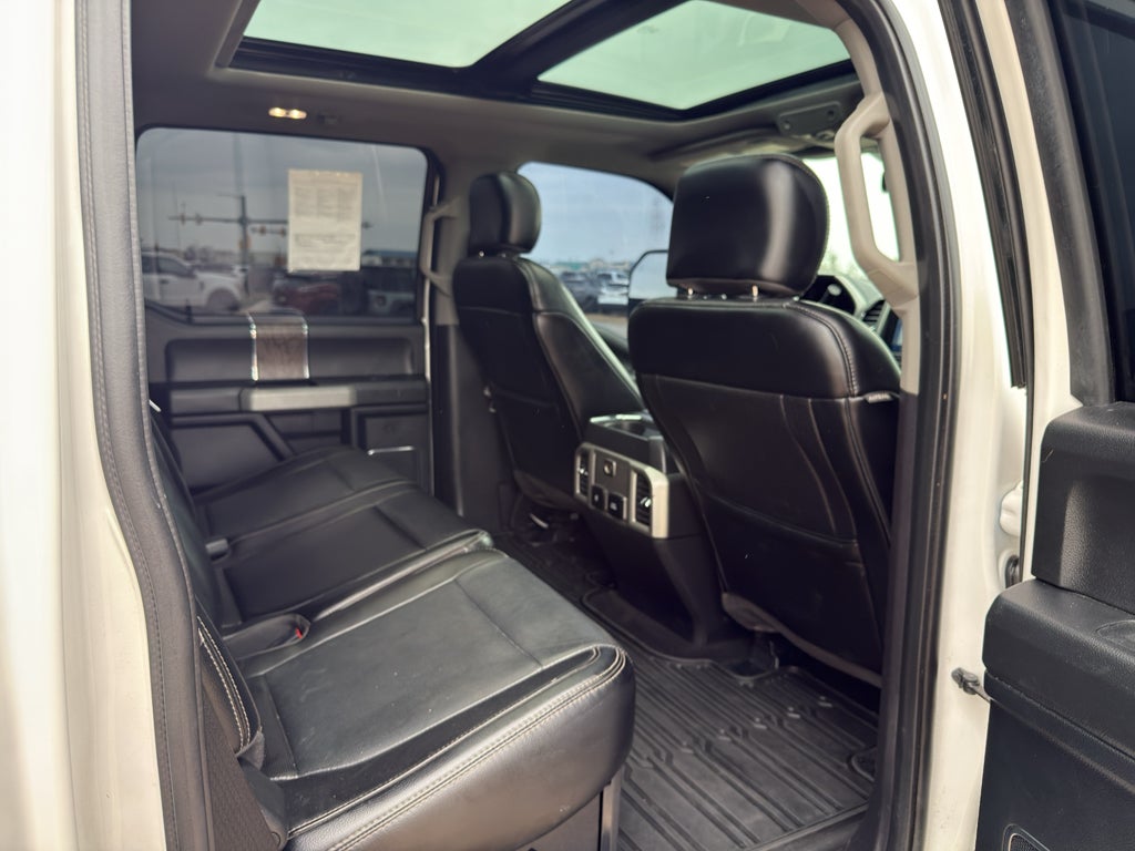 2018 Ford Super Duty F-350 SRW Pickup LARIAT