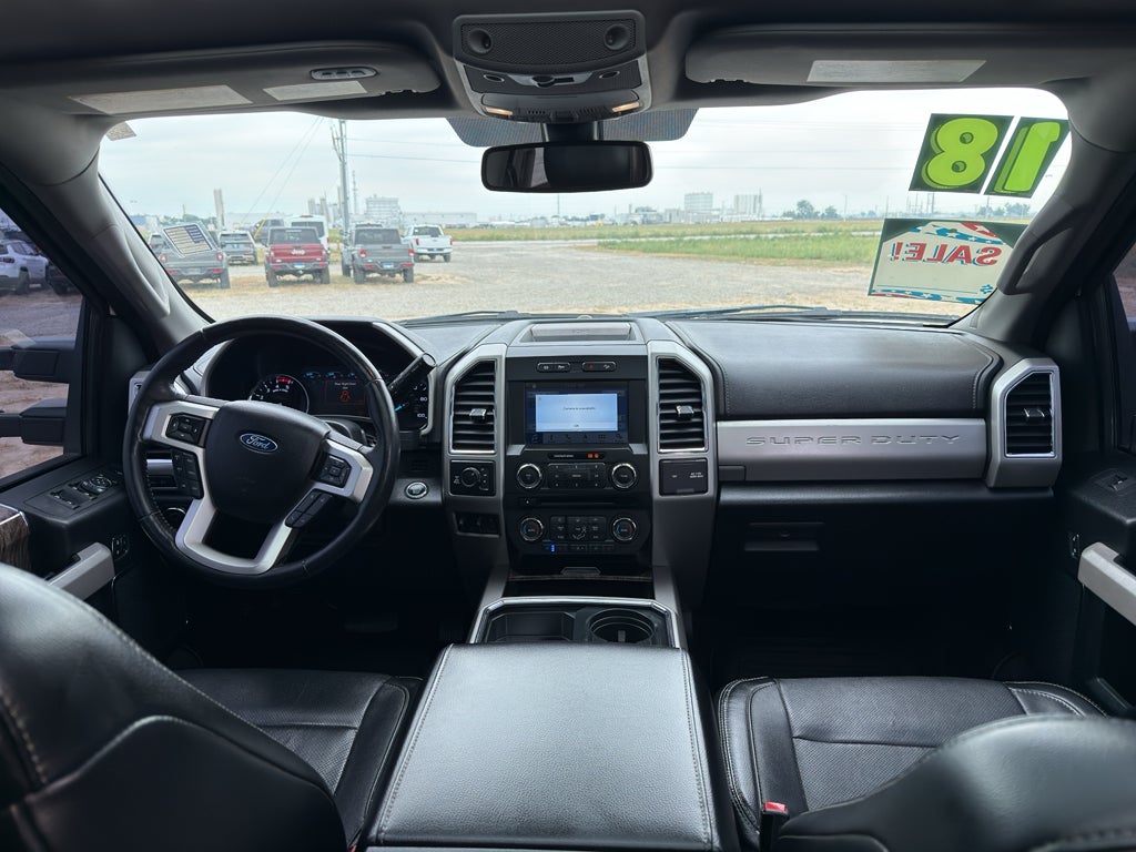 2018 Ford Super Duty F-350 SRW Pickup LARIAT