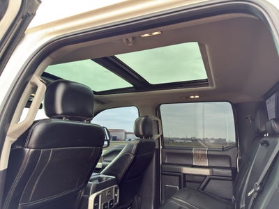 2018 Ford Super Duty F-350 SRW Pickup LARIAT