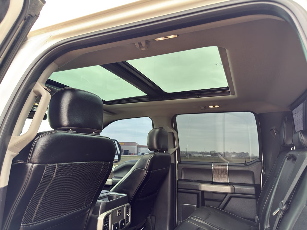 2018 Ford Super Duty F-350 SRW Pickup LARIAT