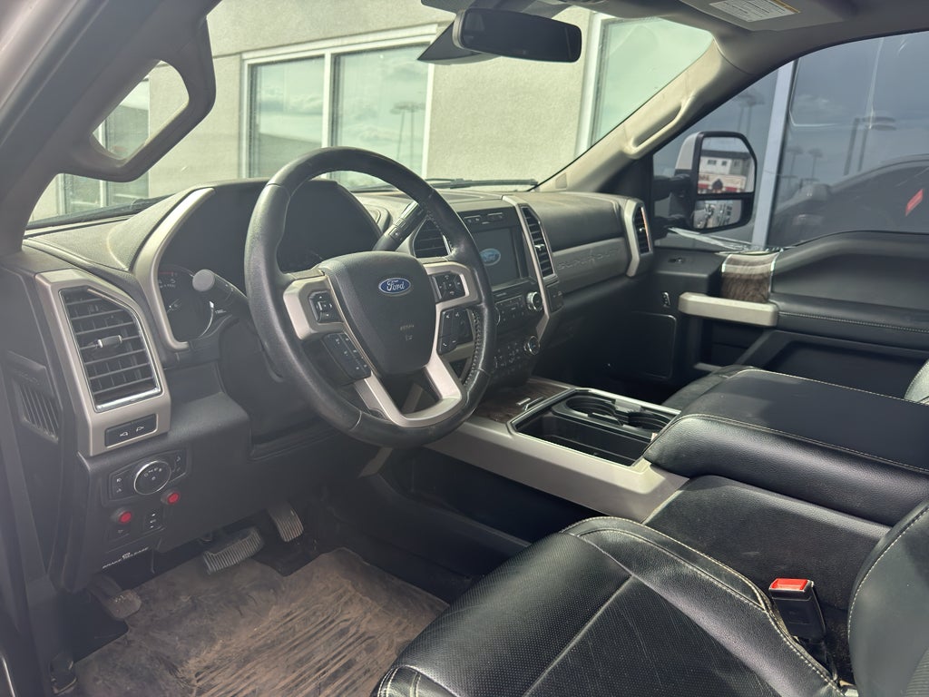 2018 Ford Super Duty F-350 SRW Pickup LARIAT