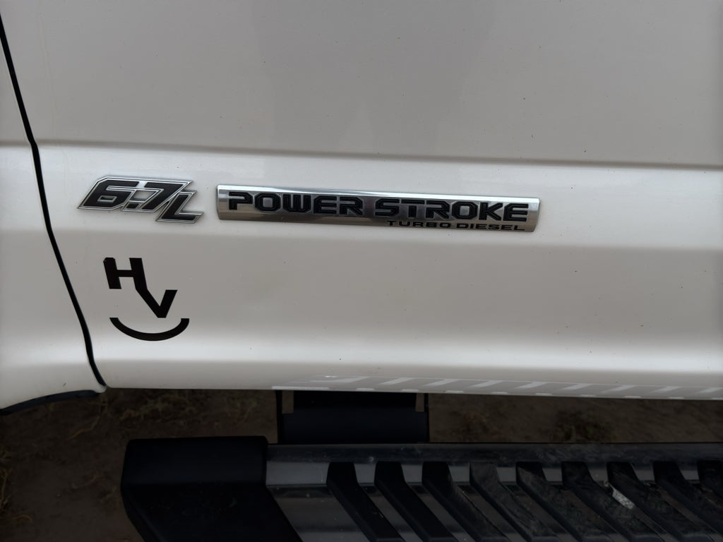 2018 Ford Super Duty F-350 SRW Pickup LARIAT