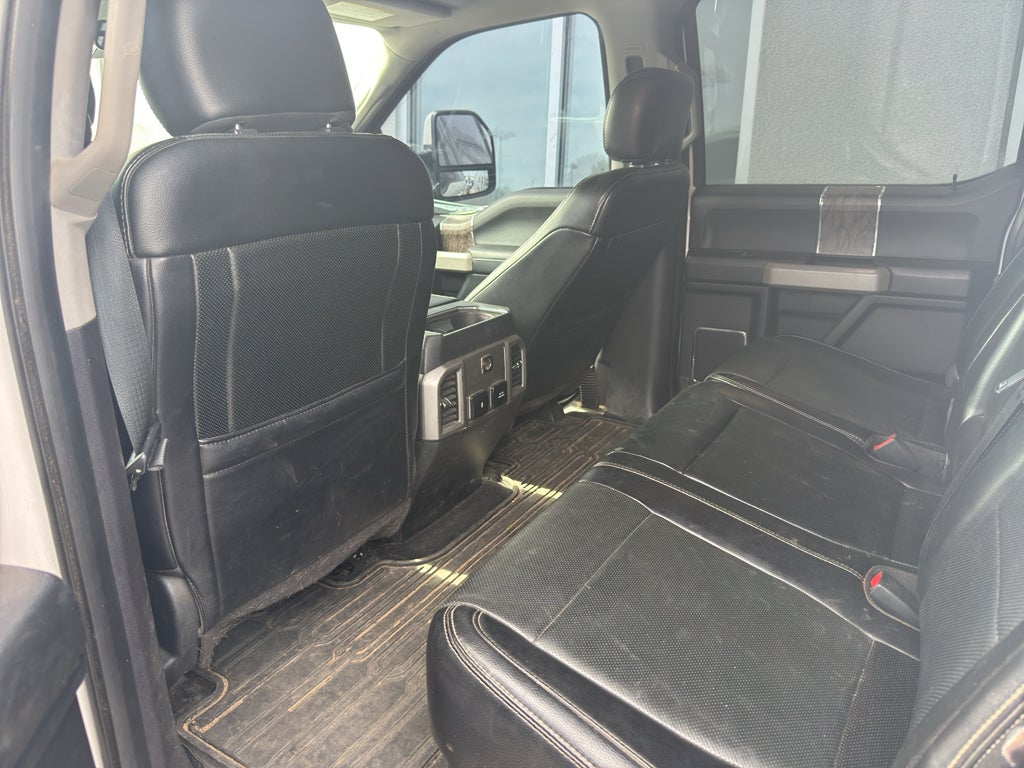 2018 Ford Super Duty F-350 SRW Pickup LARIAT