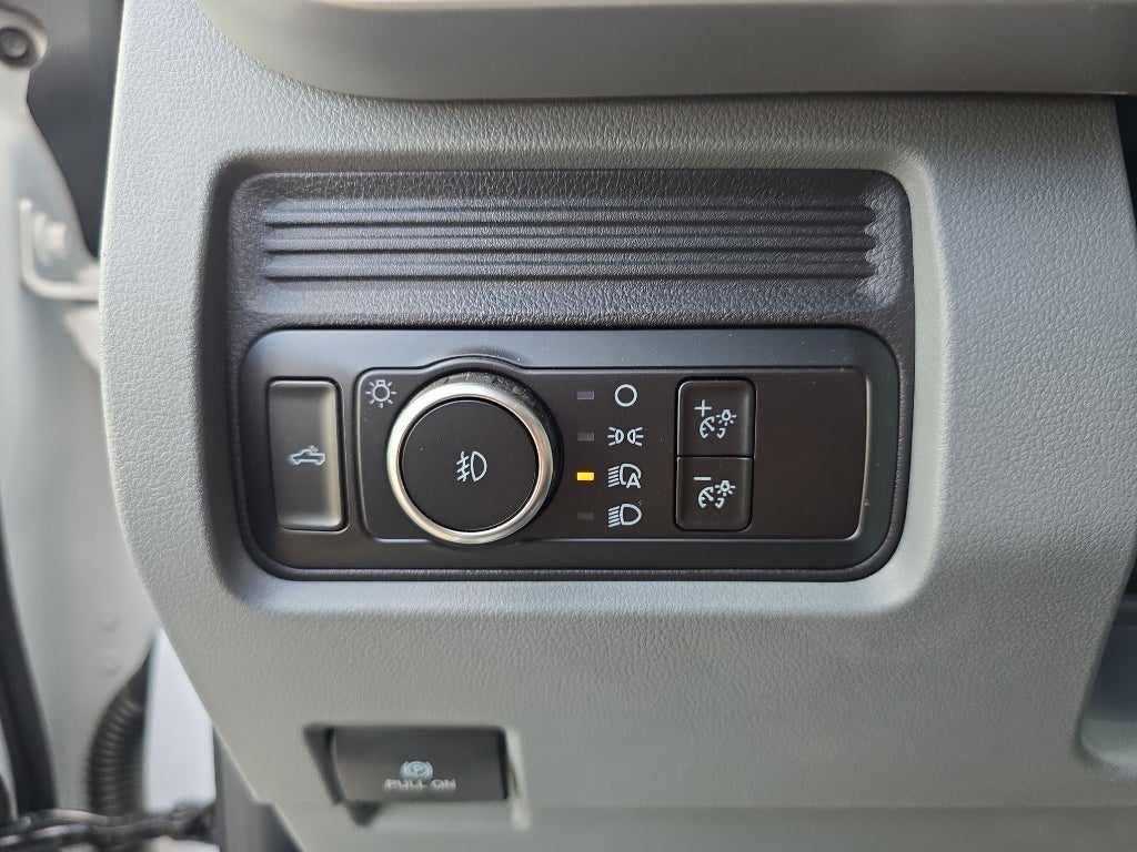 2026 Ford Super Duty F-350 SRW Pickup Base