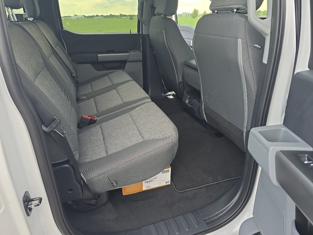 2026 Ford Super Duty F-350 SRW Pickup Base