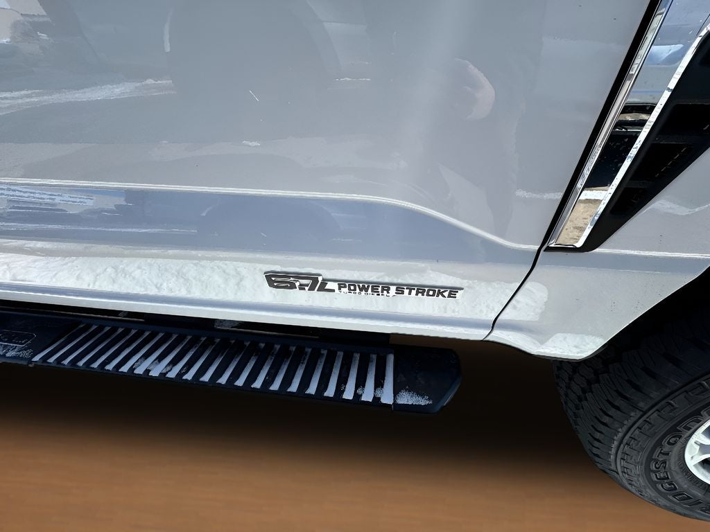 2026 Ford Super Duty F-350 SRW Pickup XLT