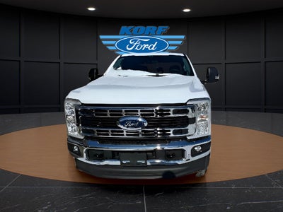 2026 Ford Super Duty F-350 SRW Pickup XLT