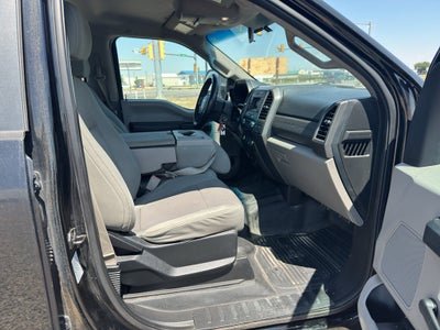 2017 Ford Super Duty F-350 SRW Pickup XL