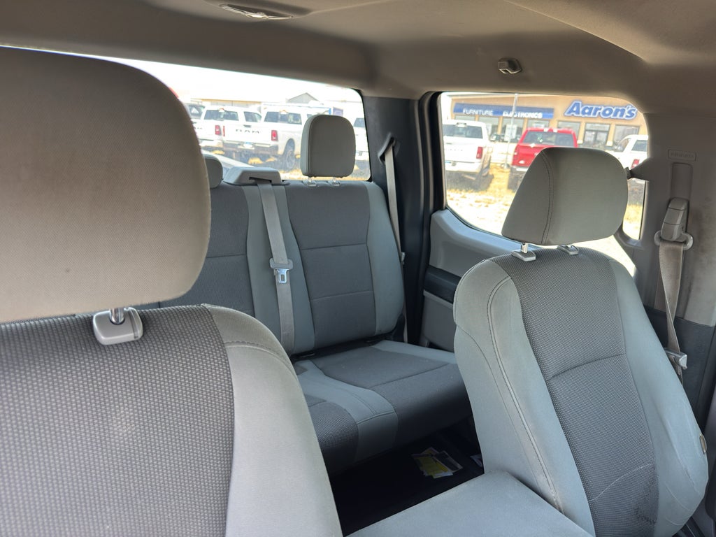 2017 Ford Super Duty F-350 SRW Pickup XL