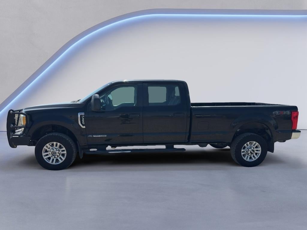 2017 Ford Super Duty F-350 SRW Pickup XL