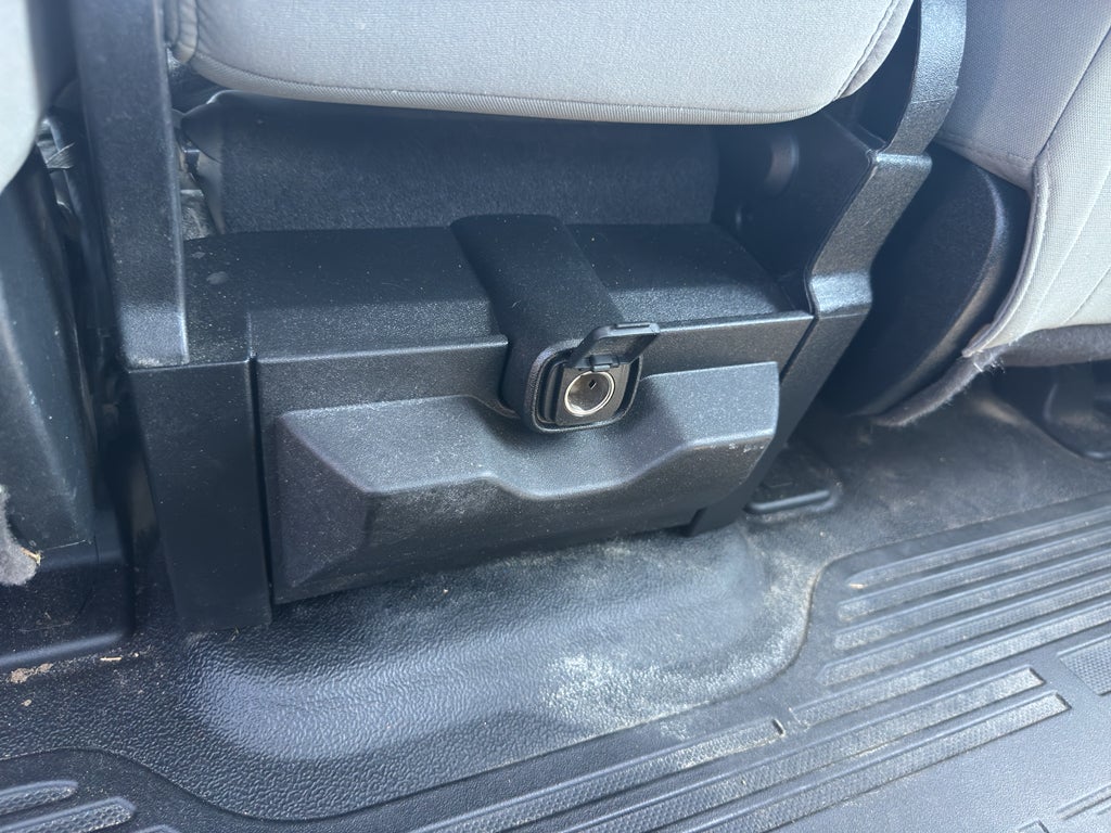 2017 Ford Super Duty F-350 SRW Pickup XL