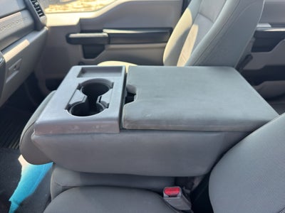 2017 Ford Super Duty F-350 SRW Pickup XL