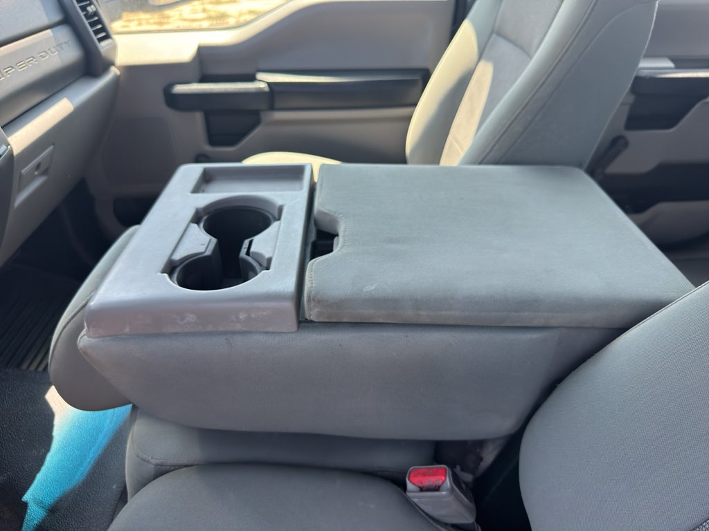 2017 Ford Super Duty F-350 SRW Pickup XL